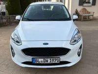Second-hand Ford Fiesta 101 CP (74 kW) 2017 Alb Hatchback
