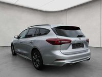 Gebraucht Ford Focus 116 PS (85 kW) 2024 Moondust silber metallic Kombi