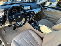 Gebraucht BMW 540 340 PS (250 kW) 2017 Grau Limousine