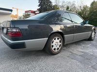 Używany Mercedes E230 122 KM (89 kW) 1988 Coupe