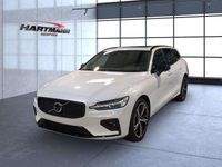 Gebraucht Volvo V60 Plus 197 PS (144 kW) 2024 Crystal white Kombi