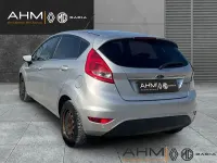 Gebraucht Ford Fiesta Titanium 69 PS (50 kW) 2011 Silber Kleinwagen