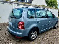 Gebraucht VW Touran 140 PS (102 kW) 2010 Grau Van / Kleinbus