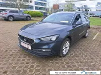 Usado Seat Leon 110 CV (80 kW) 2023 Gris Berlina