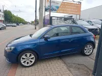 Gebraucht Audi A1 Ambition 86 PS (63 kW) 2011 Blau Kleinwagen