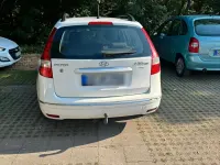 Gebraucht Hyundai i30 90 PS (66 kW) 2009 Weiß Kombi
