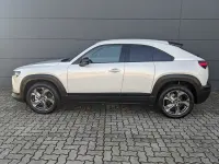 Używany Mazda MX30 Ad'Vantage 106 kW (145 KM) 2023 Biały SUV