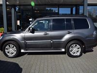 Gebraucht Mitsubishi Pajero 190 PS (139 kW) 2017 Grau SUV