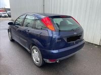 Gebraucht Ford Focus Trend 116 PS (85 kW) 2000 Blau Limousine