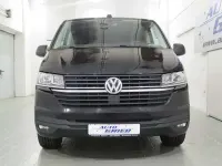 Używany VW Multivan Family 150 KM (110 kW) 2022 Czarny Minivan