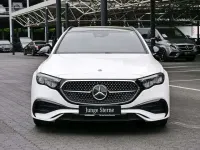 Gebraucht Mercedes E220 AMG 197 PS (144 kW) 2025 Polarweiss Kombi