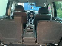 Gebraucht Opel Zafira 102 PS (75 kW) 2011 Schwarz Van / Kleinbus