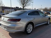 Gebraucht VW Arteon 150 PS (110 kW) 2019 Silber Kleinwagen