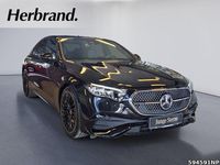 Gebraucht Mercedes E220 AMG 197 PS (144 kW) 2024 Metalliclack obsidianschwarz m Limousine