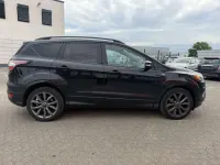 Gebraucht Ford Kuga ST-Line 150 PS (110 kW) 2017 Shadow black SUV