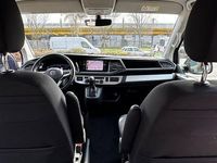 Gebraucht VW Multivan Edition 150 PS (110 kW) 2021 Grau Van