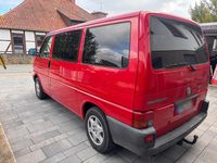 Gebraucht VW Multivan 102 PS (75 kW) 2001 Rot Van