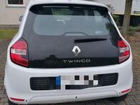 Second-hand Renault Twingo 90 CP (66 kW) 2015 Alb Hatchback