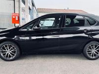 Gebraucht BMW 218 Basis 150 PS (110 kW) 2014 Schwarz Van / Kleinbus