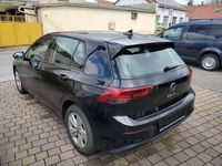 Gebraucht VW Golf VIII Life 110 PS (80 kW) 2022 Deep black perleffekt Limousine