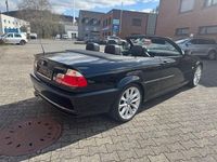Gebraucht BMW 318 Cabriolet 143 PS (105 kW) 2003 Schwarz Cabrio