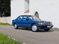 Gebraucht Mercedes 190 75 PS (55 kW) 1990 Blau Limousine