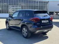 Neu Suzuki Vitara Comfort 110 PS (80 kW) 2026 Sphere blue pearl metallic/cosmic black pearl metallic SUV