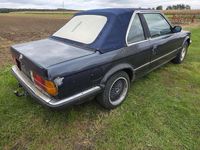 Gebraucht BMW 318 105 PS (77 kW) 1987 Limousine