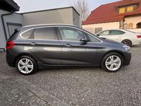 Gebraucht BMW 225 Advantage 136 PS (100 kW) 2016 Grau Van / Kleinbus