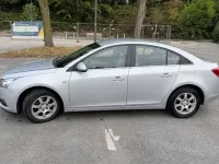 Gebraucht Chevrolet Cruze LS 125 PS (91 kW) 2010 Silber Limousine