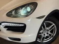 Gebraucht Porsche Cayenne Turbo 500 PS (367 kW) 2010 Weiß SUV