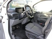 Gebraucht Ford Tourneo Custom Titanium 170 PS (125 kW) 2024 Weiss Van