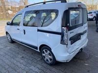 Gebraucht Dacia Dokker Ambiance 102 PS (75 kW) 2016 Weiß Van / Kleinbus