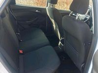 Gebraucht Ford Focus 125 PS (91 kW) 2016 Weiß Kombi