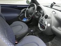 Second-hand Ford Ka 60 CP (44 kW) 2001 Albastru Hatchback