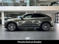 Neu Porsche Macan Chrono 264 kW (360 PS) 2026 Grün SUV