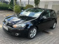 Gebraucht VW Golf VII Match 105 PS (77 kW) 2012 Schwarz Limousine