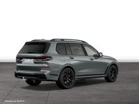 Gebraucht BMW X7 Shadowline 340 PS (250 kW) 2025 Skyscraper grau metallic SUV
