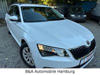Gebraucht Skoda Superb 150 PS (110 kW) 2019 Bila candy/candyweiss Kombi