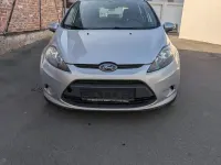 Gebraucht Ford Fiesta Trend 95 PS (69 kW) 2012 Limousine