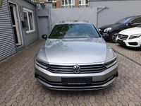 Gebraucht VW Passat Highline 150 PS (110 kW) 2019 Pyrit silber Kombi