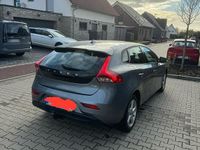 Gebraucht Volvo V40 114 PS (83 kW) 2015 Grau Limousine