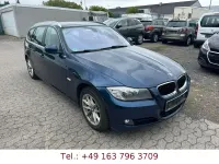 Gebraucht BMW 320 Sport Line 184 PS (135 kW) 2011 Blau Kombi