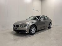 Gebraucht BMW 330e iPerformance 184 PS (135 kW) 2017 Grau Limousine