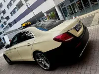 Gebraucht Mercedes E220 AMG line 194 PS (142 kW) 2017 Schwarz Limousine
