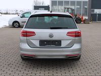 Używany VW Passat Highline 239 KM (175 kW) 2016 Srebrny Kombi
