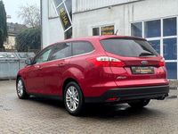 Gebraucht Ford Focus Titanium 163 PS (119 kW) 2019 Rot Limousine