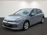Gebraucht VW Golf VIII Life 150 PS (110 kW) 2025 Mondsteingrau Limousine