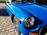 Second-hand MG B 95 CP (69 kW) 1972 Albastru Cabrio