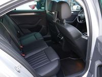 Gebraucht Skoda Superb Style 190 PS (139 kW) 2016 Silber Limousine